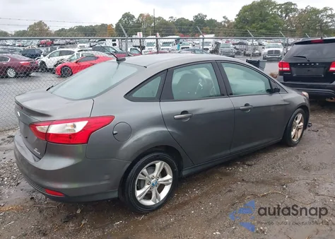 2013 Ford Focus Se z USA, uszkodzony, nr VIN 1FADP3F27DL241765